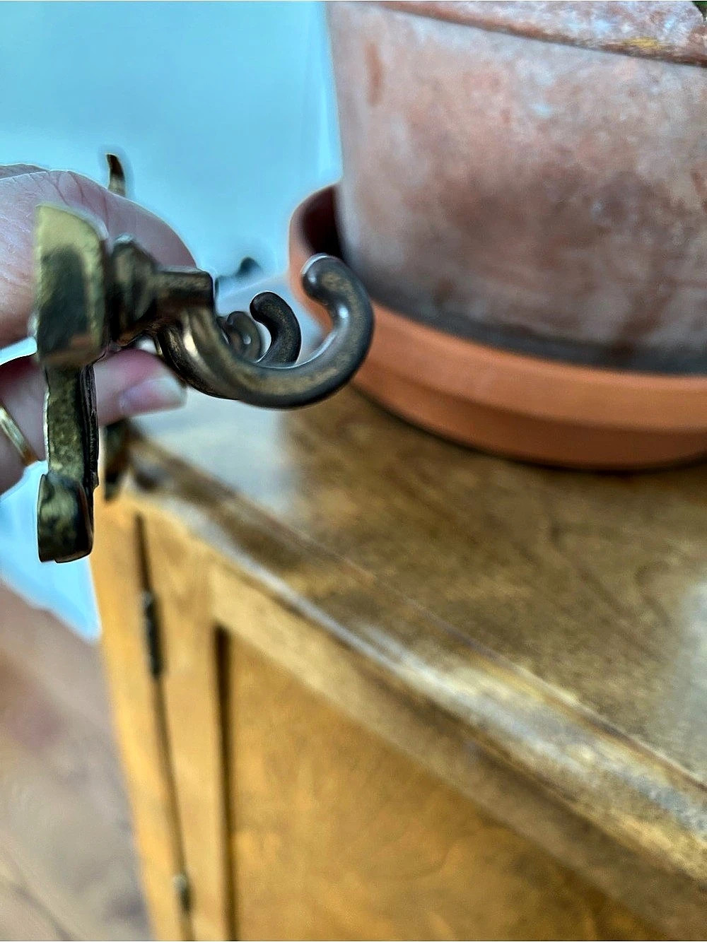 Vintage Solid Brass Key Rack - Picture 6 of 7